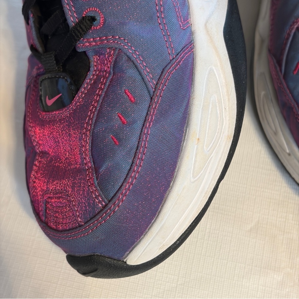 Nike Women's Retro Runner Sneakers in Purple and Pink iridescent - Picture 6 of 8